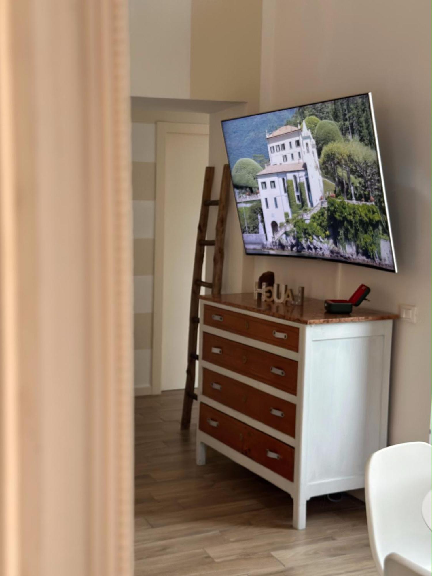 Contessa Reina Apartment